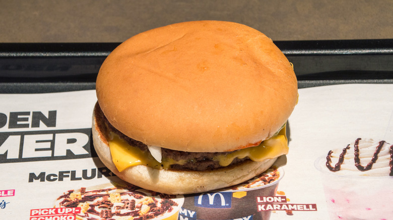 The Key Difference Between McDonalds Double Cheeseburger And The McDouble